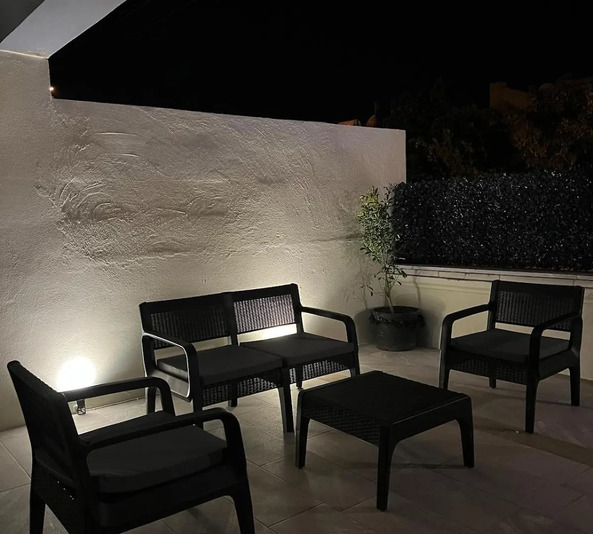 Comfy Apartment With Garden, Family Friendly In فتحية