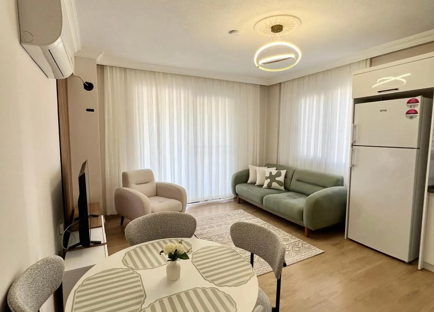 Comfy Apartment With Garden, Family Friendly In فتحية